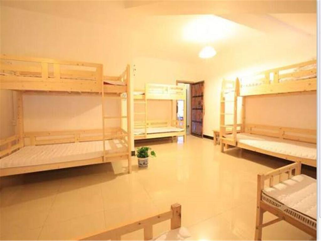 Zerg Backpackers Youth Hostel Сиань Экстерьер фото